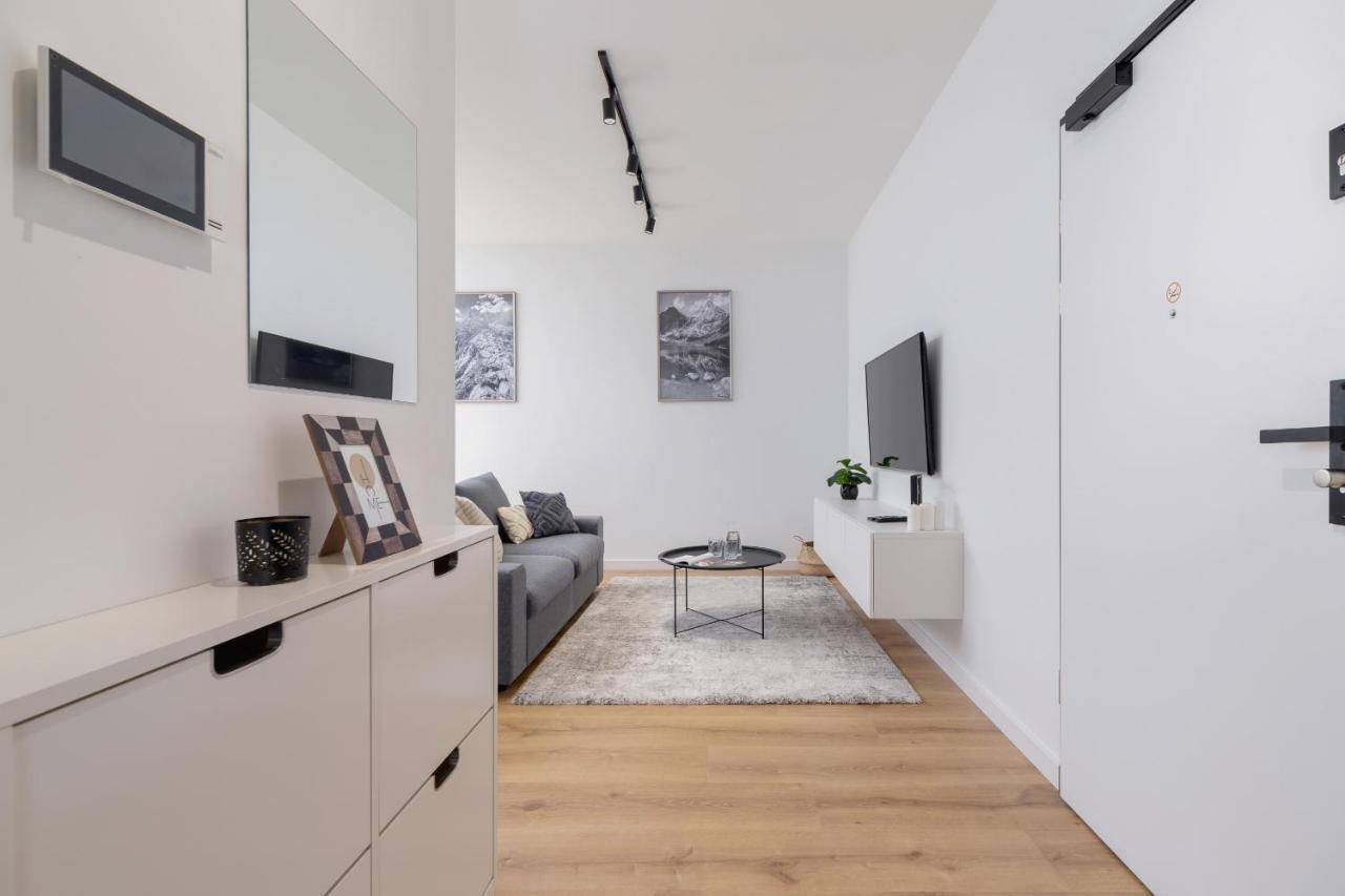 Luxurious Apartment Rakowicka Krakow By Renters Prestige Dış mekan fotoğraf