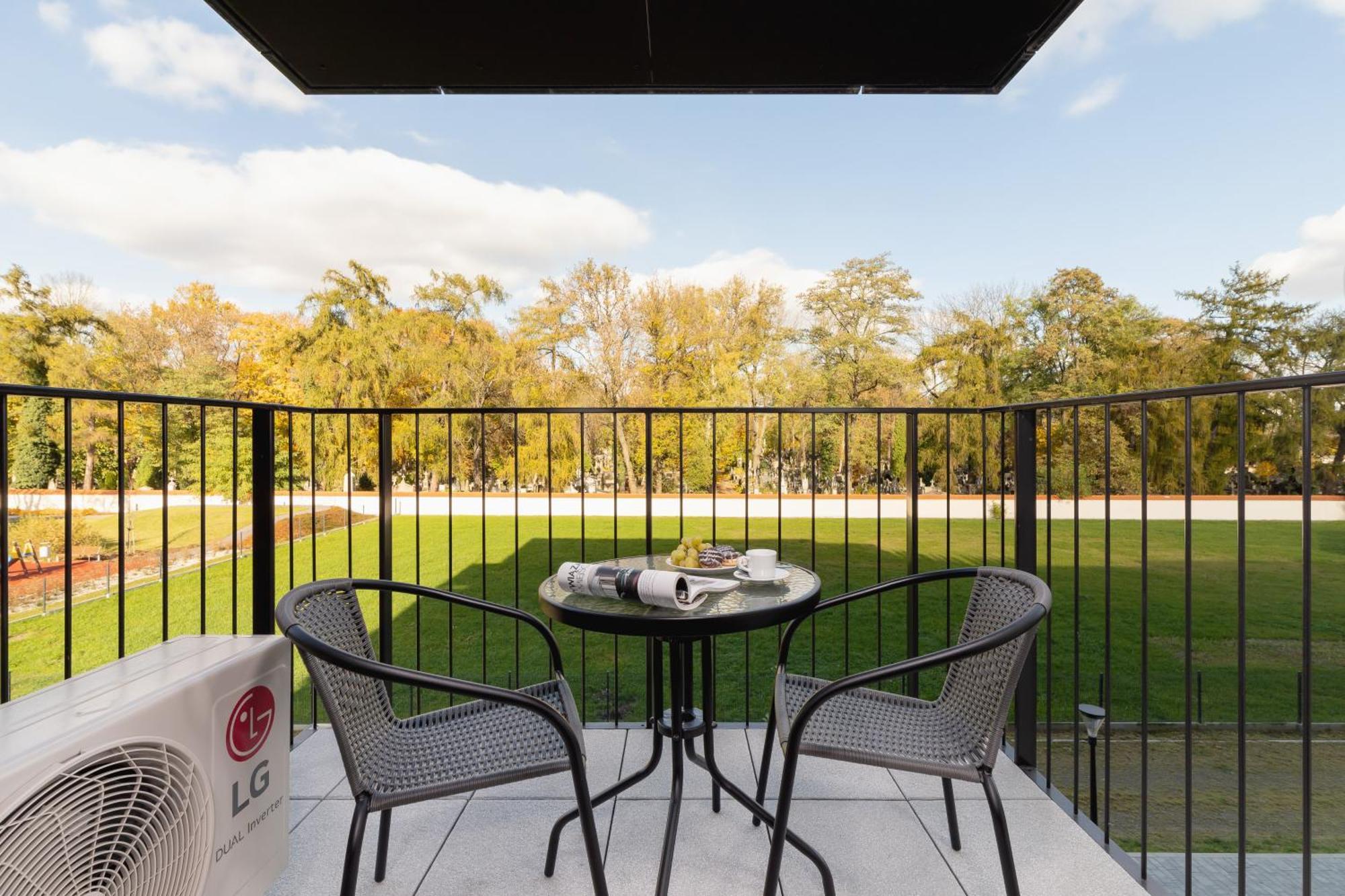 Luxurious Apartment Rakowicka Krakow By Renters Prestige Dış mekan fotoğraf