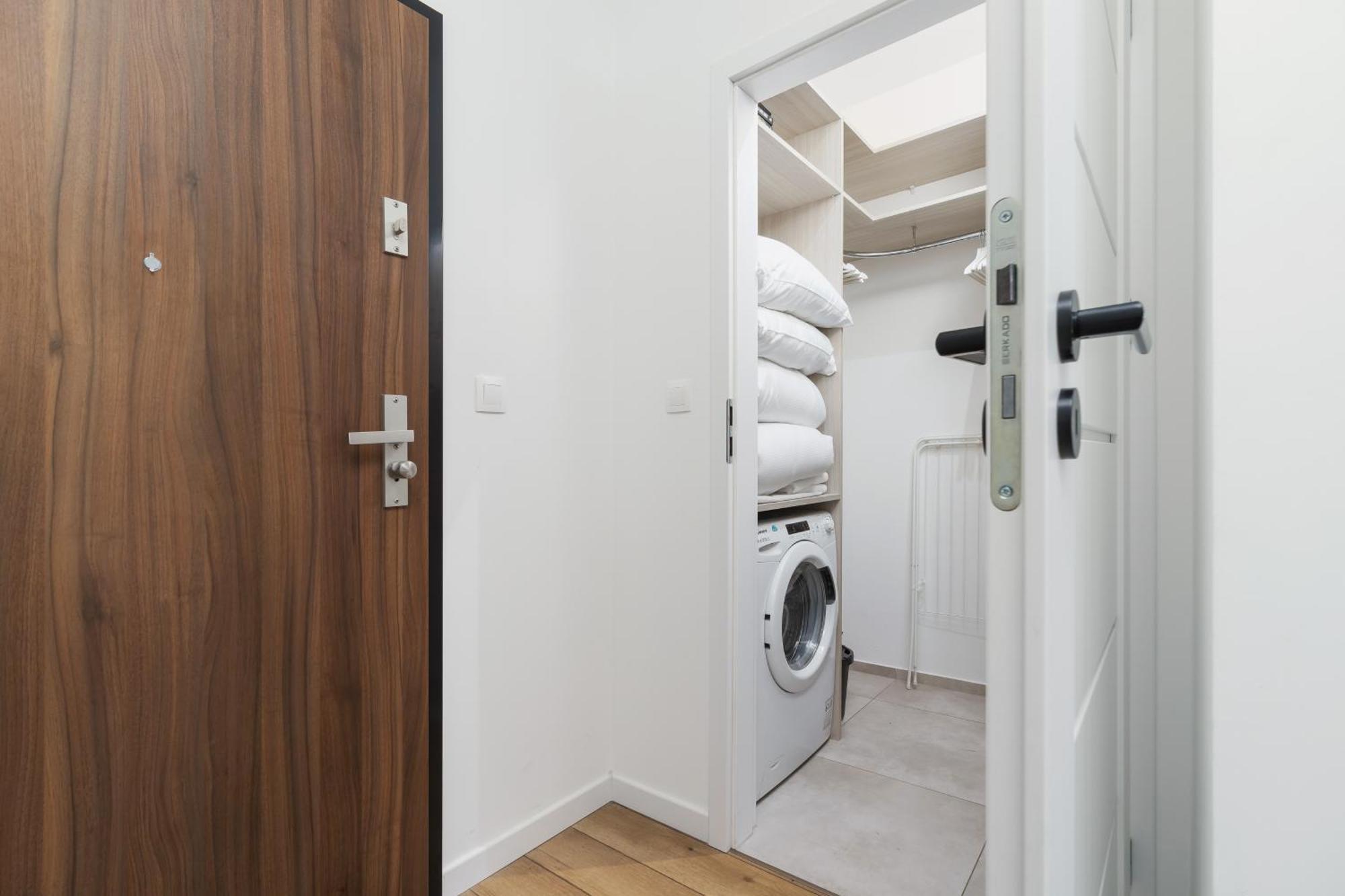 Luxurious Apartment Rakowicka Krakow By Renters Prestige Dış mekan fotoğraf
